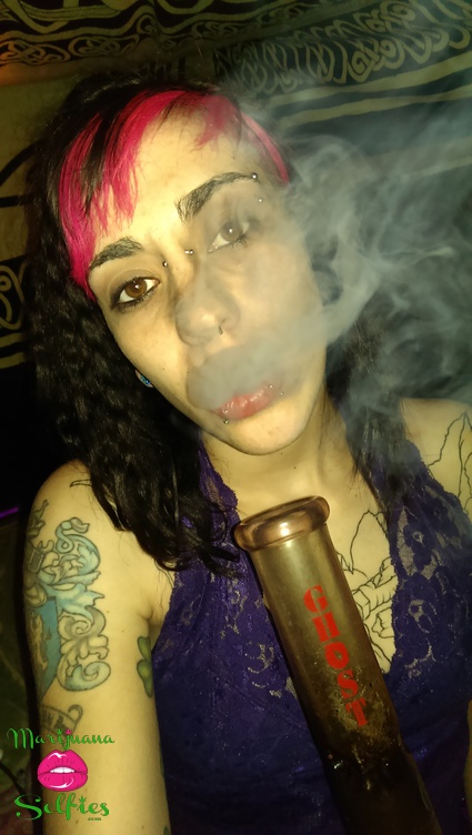 Amy Kelly Selfie No. 1223 - VOTE for this Marijuana Selfie!