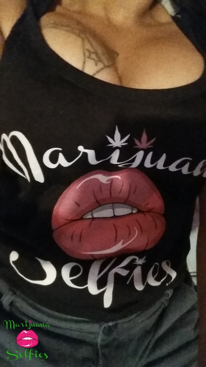 isabel bahena Selfie No. 1420 - VOTE for this Marijuana Selfie!