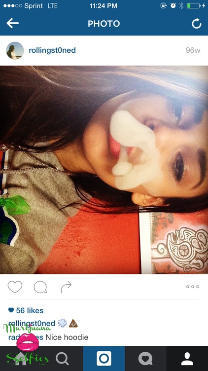 Vanessa Quintana Selfie No. 2065 - VOTE for this Marijuana Selfie!