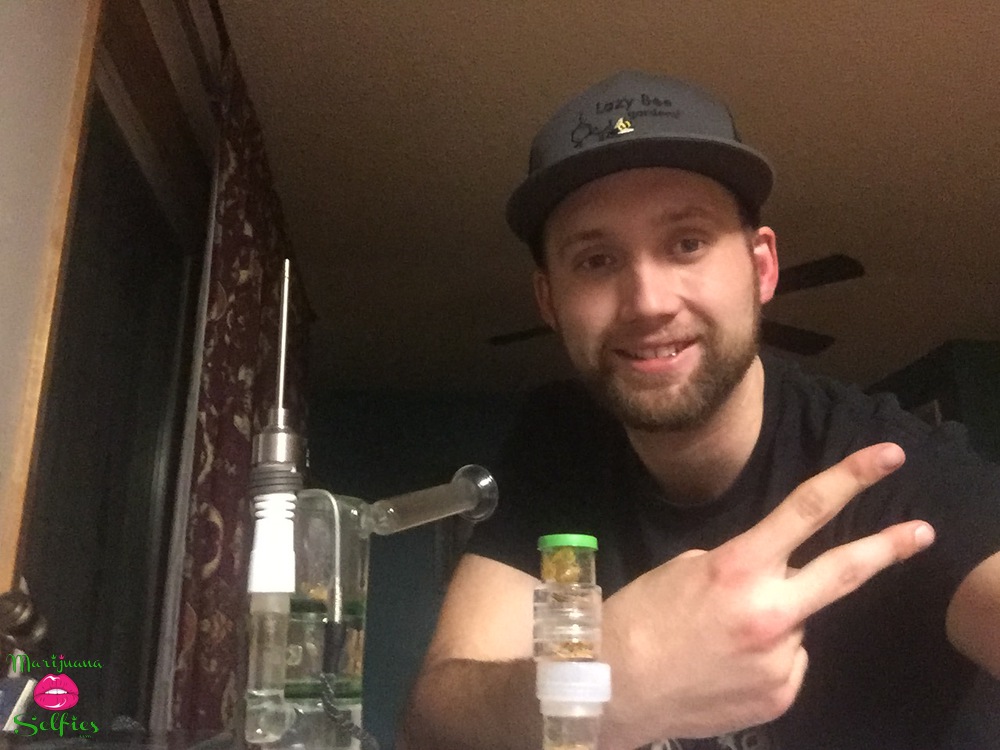 Jordan Dill Selfie No. 2188 - VOTE for this Marijuana Selfie!