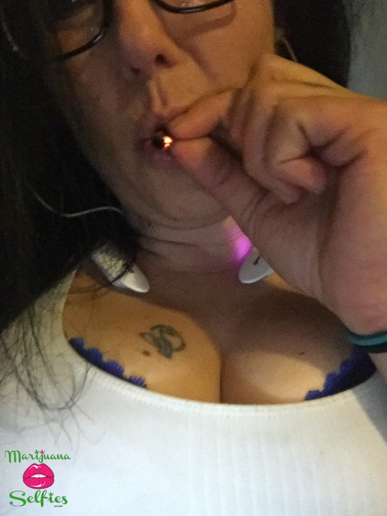Tammy  Helton  Selfie No. 2943 - VOTE for this Marijuana Selfie!