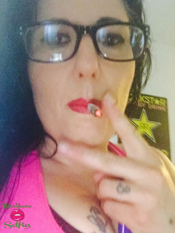Tammy  Helton  Selfie No. 2947 - VOTE for this Marijuana Selfie!
