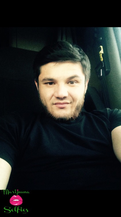 Ravshan Ismatov Selfie No. 3019 - VOTE for this Marijuana Selfie!