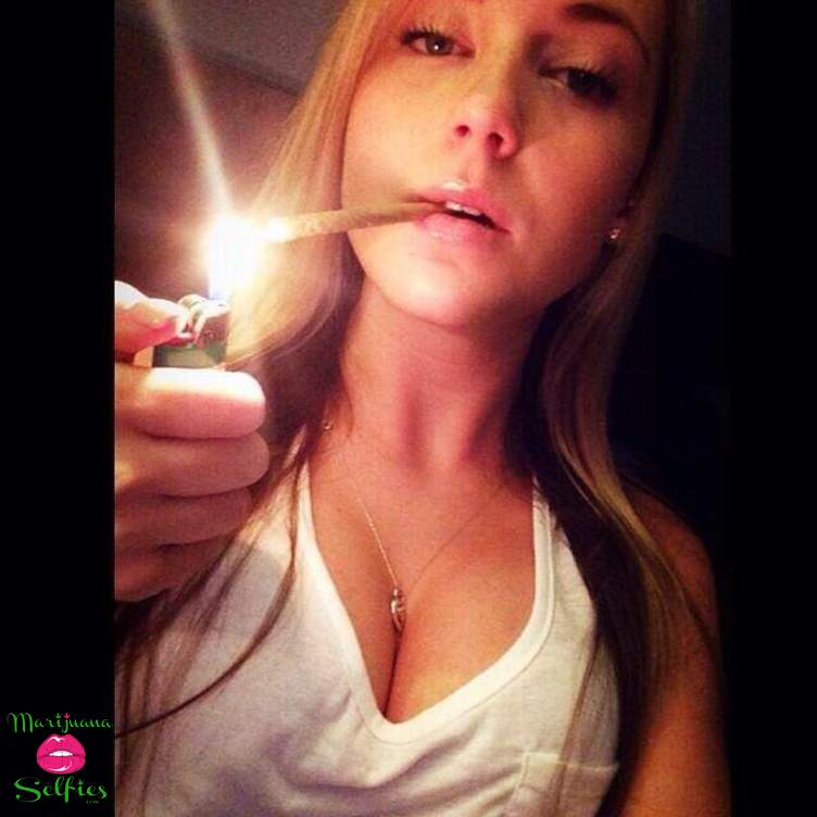 Janet Dahl Selfie No. 3066 - VOTE for this Marijuana Selfie!