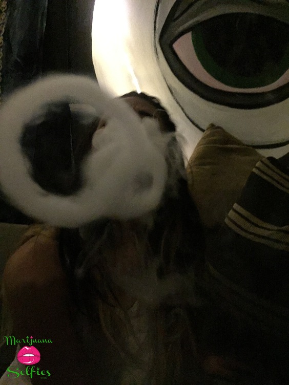 Jae Palomba  Selfie No. 3194 - VOTE for this Marijuana Selfie!