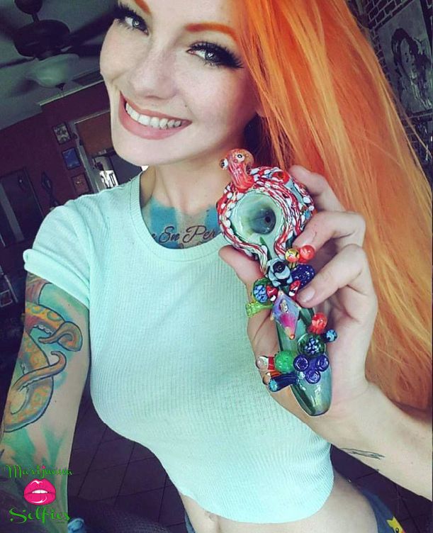 Janet Dahl Selfie No. 3852 - VOTE for this Marijuana Selfie!