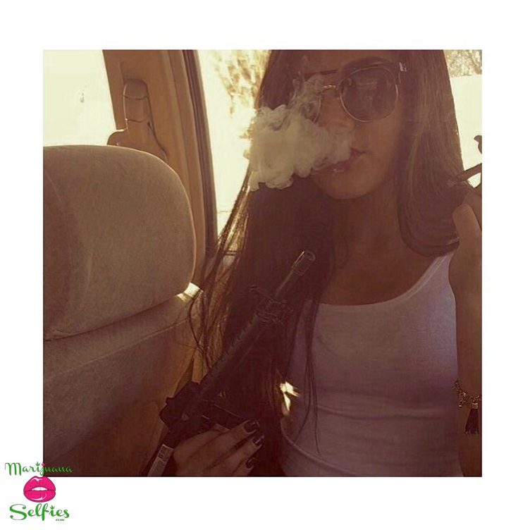 Vanessa Quintana Selfie No. 902 - VOTE for this Marijuana Selfie!